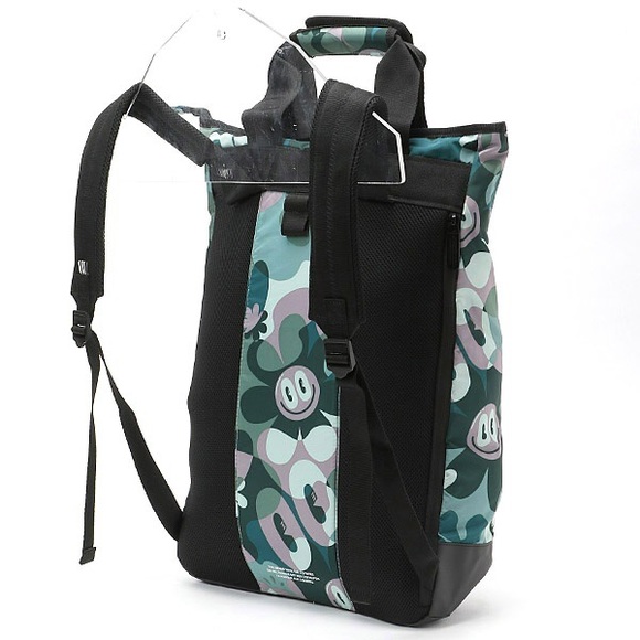 🎒 Adidas Backpack 🎒 - Picture 4 of 6